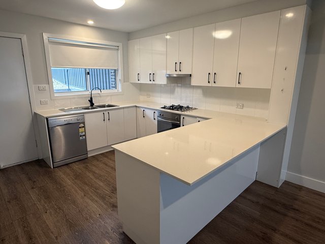 Unit 2/118A Bourke Street, NSW 2580