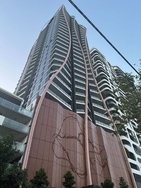 1304/66 Hope Street, QLD 4101