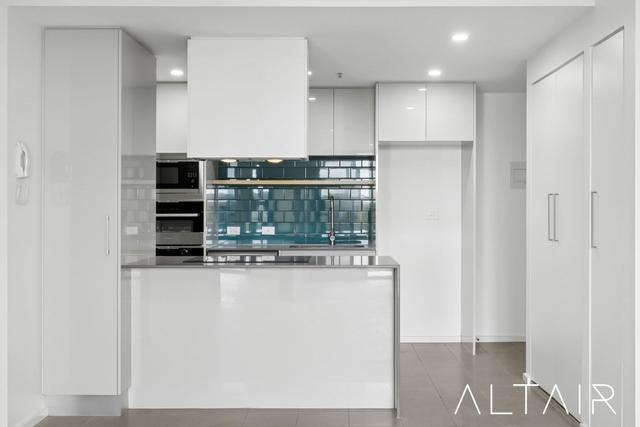 810/120 Eastern Valley Way, ACT 2617