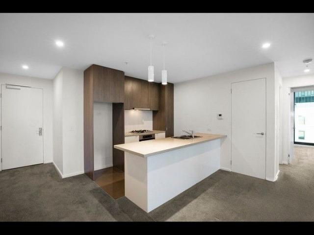 2501/151 City Road, VIC 3006