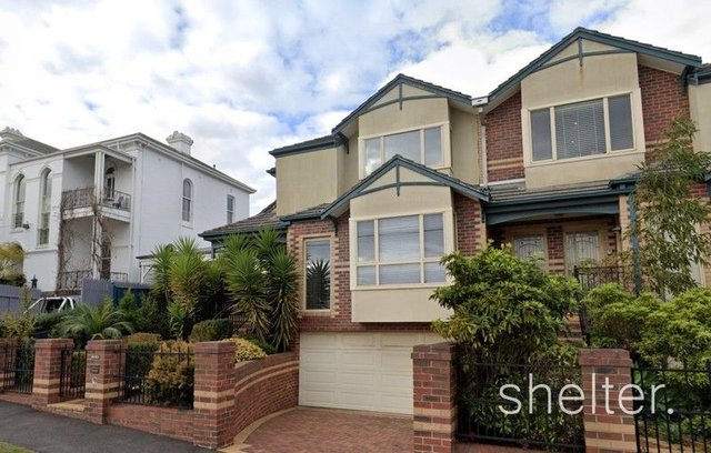 1/21 Fairholm Grove, VIC 3124