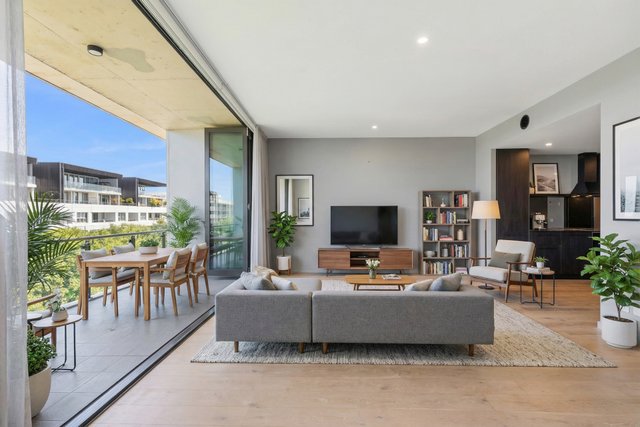 87/43 Eastlake Parade, ACT 2604