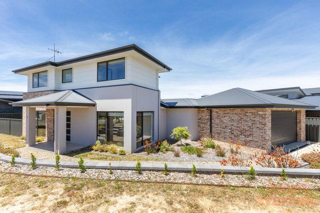 7 Letsona Street, NSW 2620