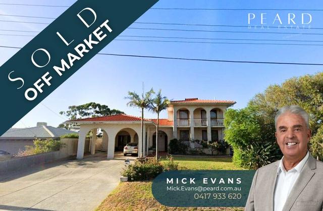 16 Holmesfield Crescent, WA 6020