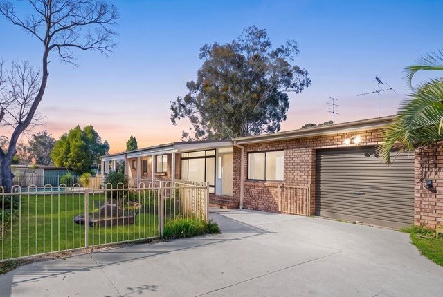 10 Kareela Avenue, NSW 2750