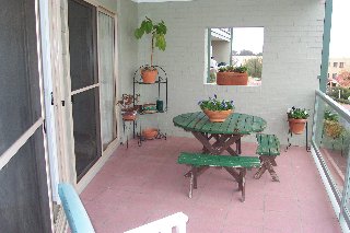 Verandah (2003-05-05)