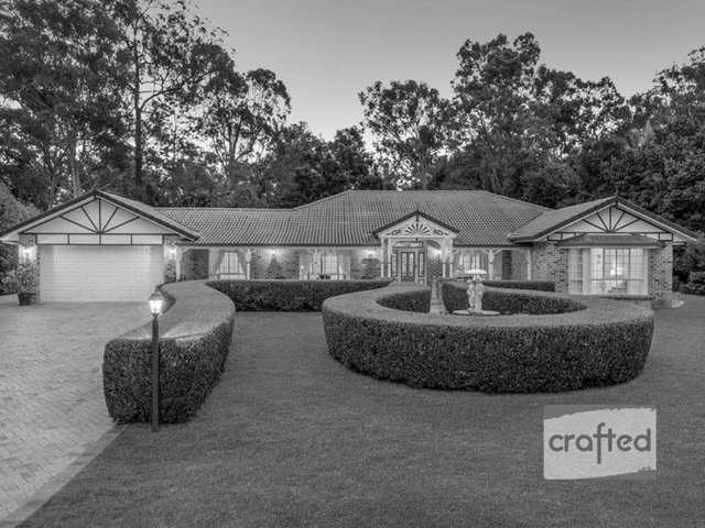 21 Broadsword Court, QLD 4118