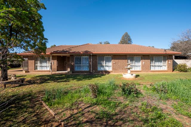 123-125 Wallace Street, NSW 2701