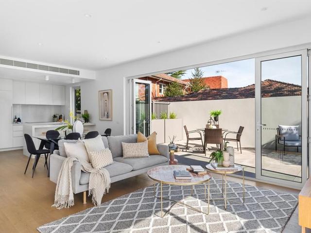 3/4 Hyton Crescent, VIC 3101