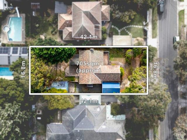 16 Walwa Street, VIC 3132