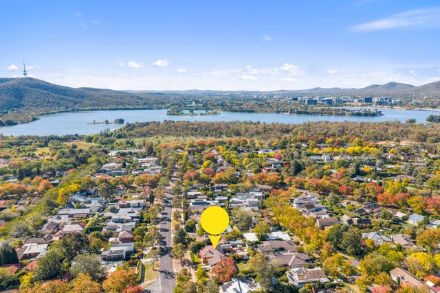 104 Hopetoun Circuit, ACT 2600