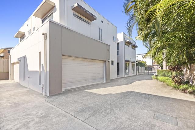1/81 Pohlman St, QLD 4215