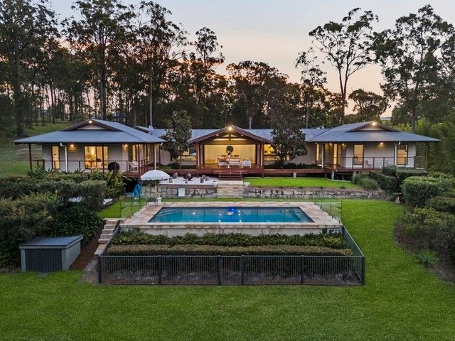 13-15 Ridgeview Crescent, QLD 4213