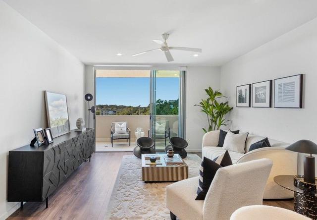 9/12 Sanders Street, QLD 4122