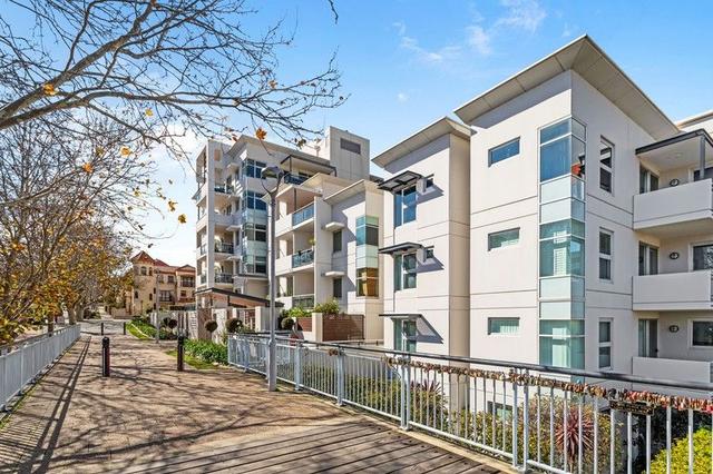 16/1 Henry Lawson Walk, WA 6004