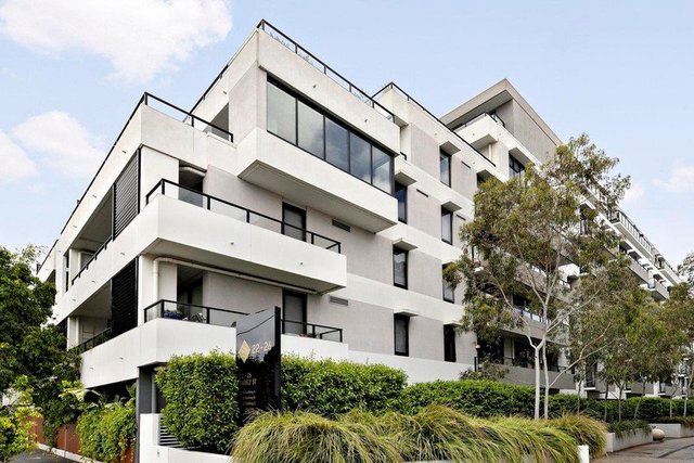 202/22 Barkly Street, VIC 3057