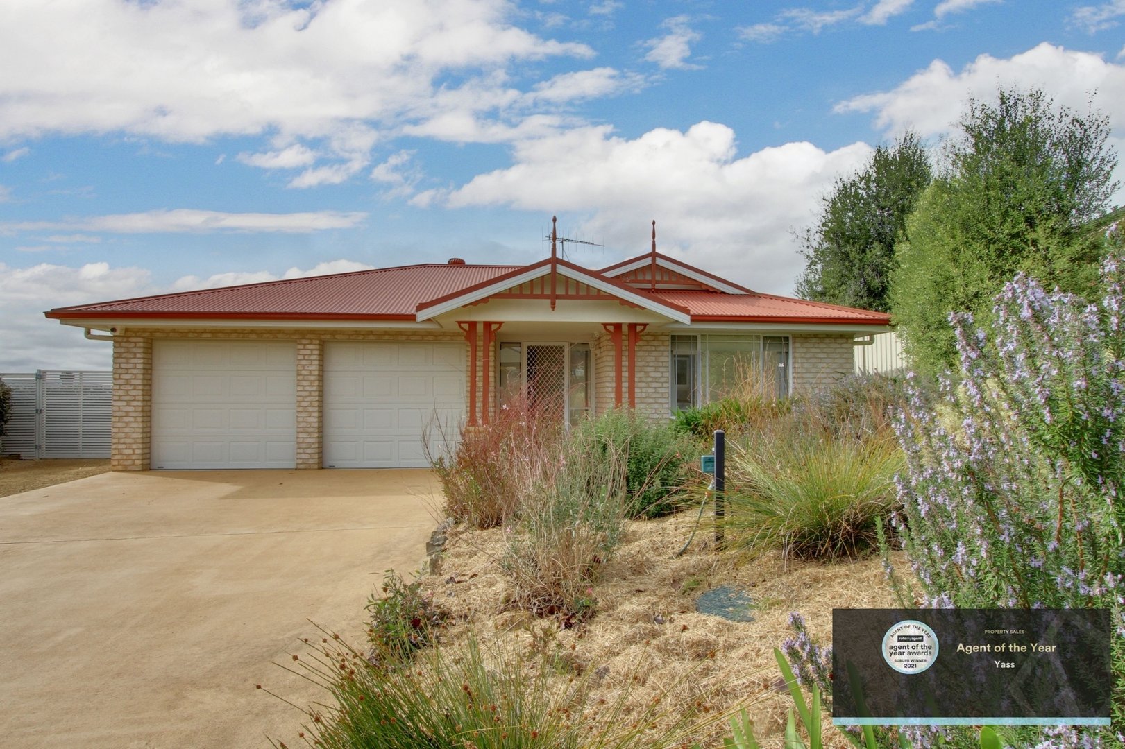 4 McKenna Avenue, Yass NSW 2582 Allhomes