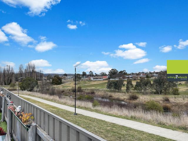 8 Parkside Place, NSW 2580