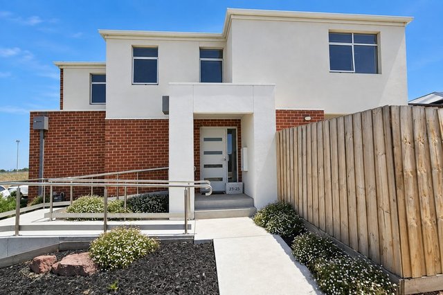 23-25 Backelei Crescent, VIC 3216