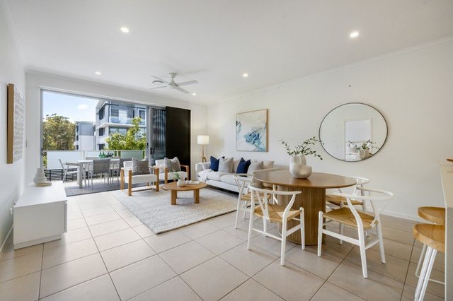 8/10 Spring Street, QLD 4556