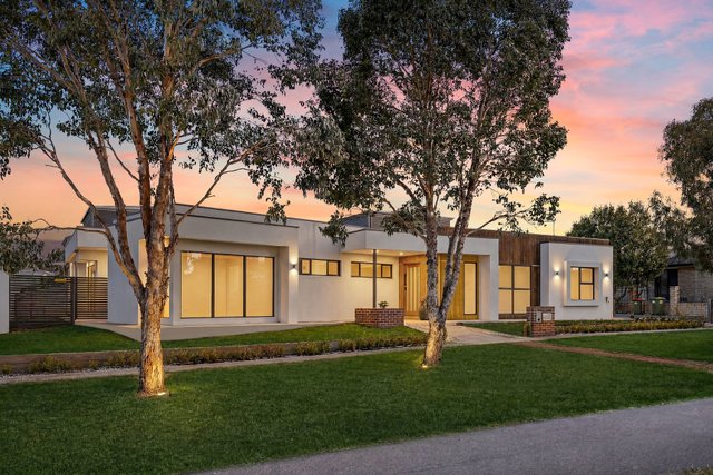 94 Roden Cutler Drive, ACT 2914