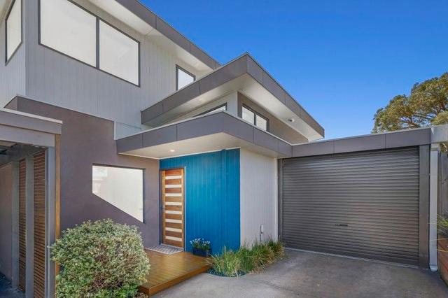 2/11 Nioka Street, VIC 3148