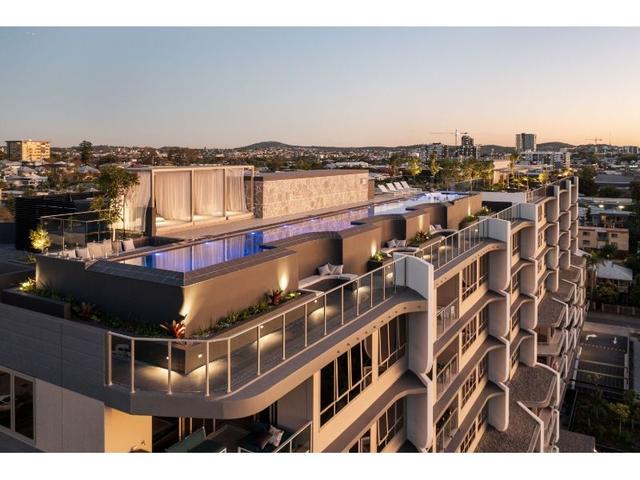 1804/140 Wellington Rd, QLD 4169