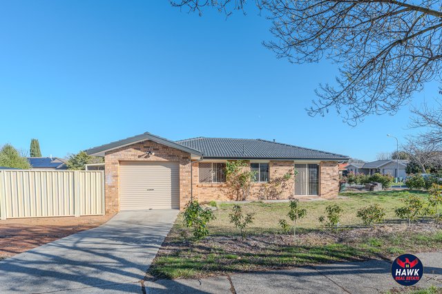 1 Dacomb Court, ACT 2615