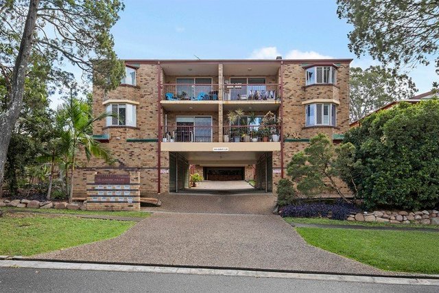 8/15 Dunkirk Street, QLD 4051
