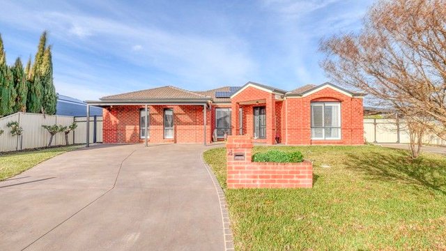 4 Crerar Court, VIC 3629