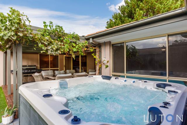 13 Willara Close, ACT 2914