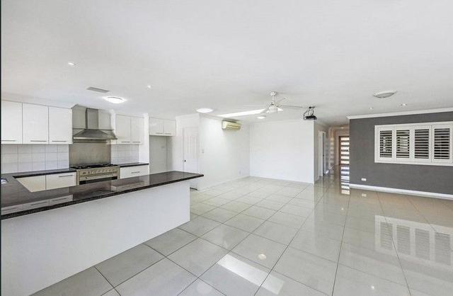 9 Pisa Court, QLD 4217