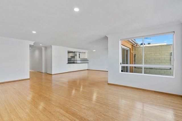 6/253 Ocean Keys Boulevard, WA 6030