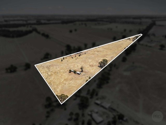 CA 7B Three Chain Road, VIC 3556