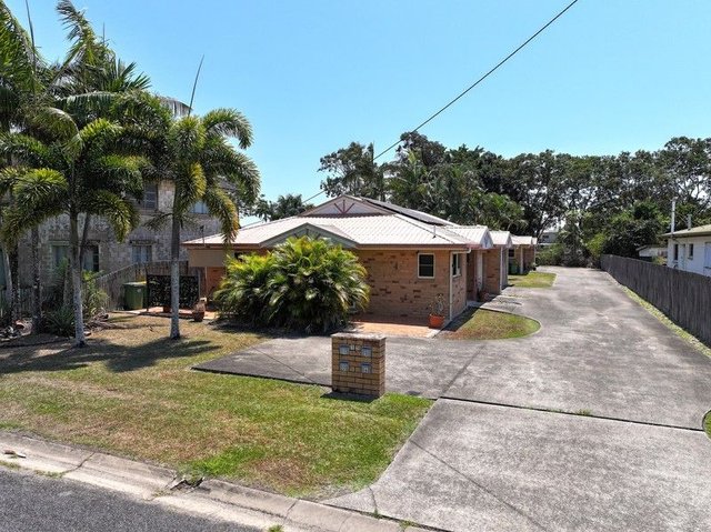 1/12 East St, QLD 4737