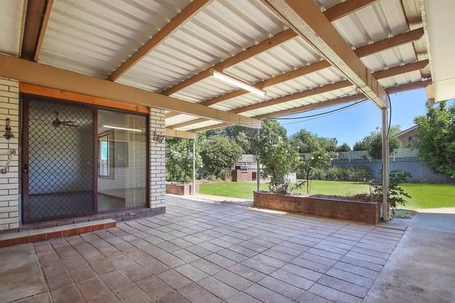 424 Schaefer Street, NSW 2641