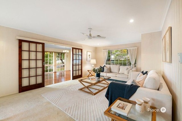 122 Clara Street, QLD 4075