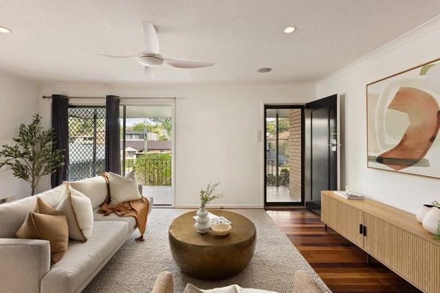 94 Barmore Street, QLD 4121