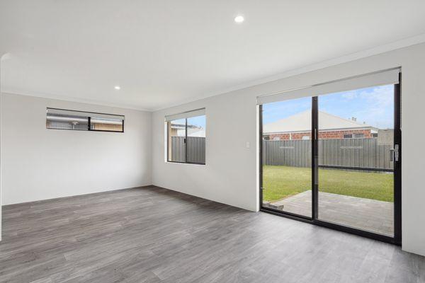 23 Castella Drive, WA 6210