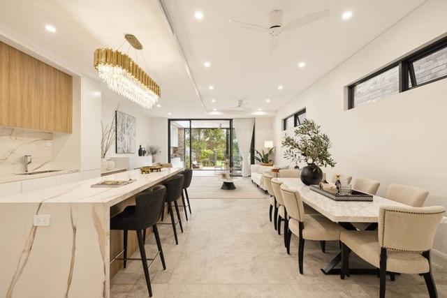20C Riverside Crescent, NSW 2204