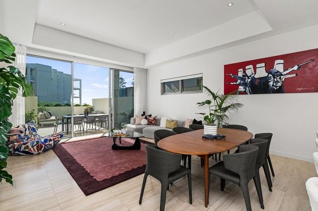1/6 Tasker Place, WA 6159