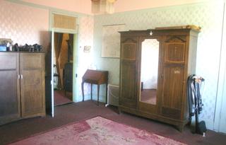 Front room (2008-06-24)