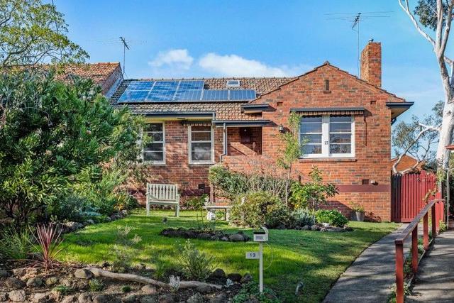 13 Bateman Court, VIC 3058