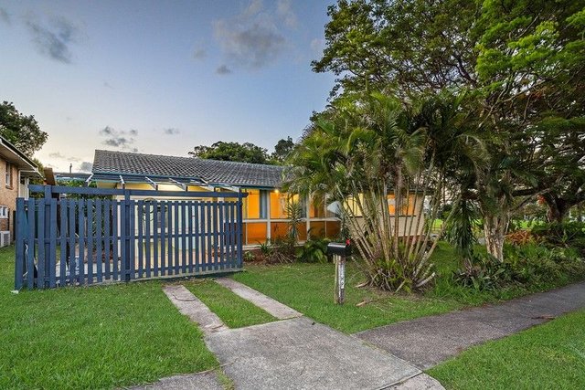 22 Cleavue Street, QLD 4034