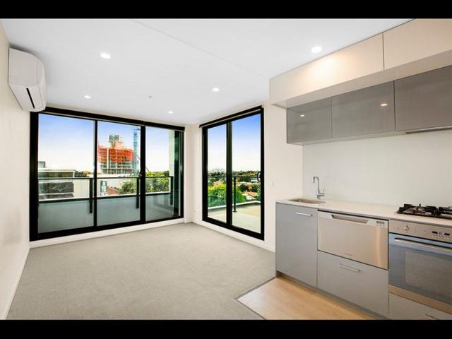 506/2A Clarence Street, VIC 3145