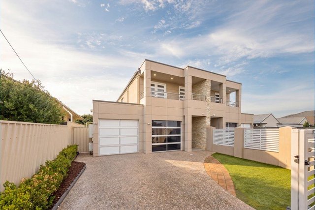 11 Richardson Avenue, SA 5045