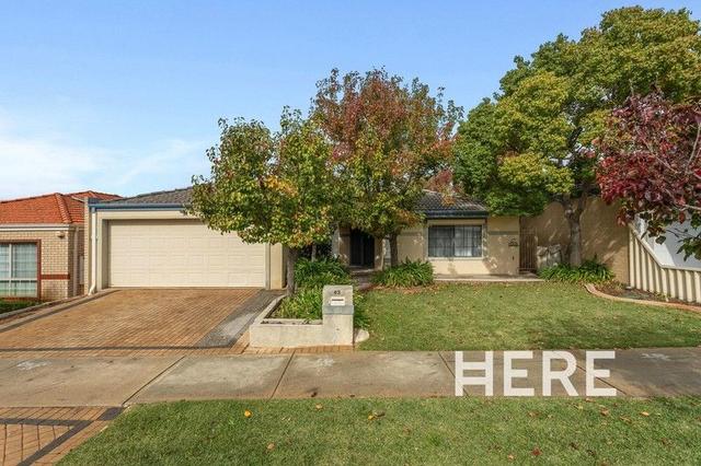 43 Griffin Crescent, WA 6152