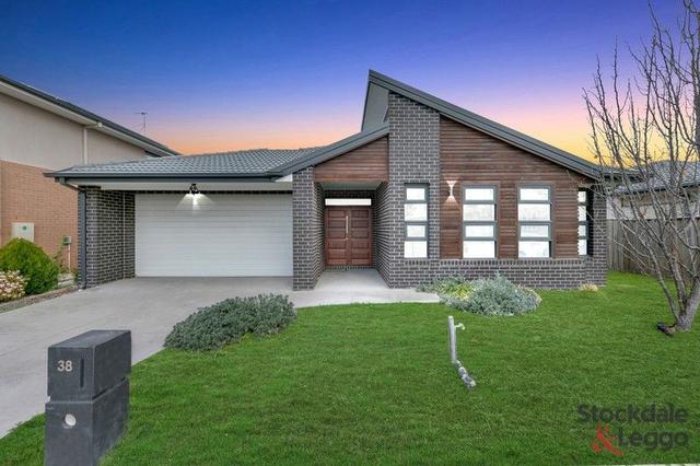 38 Westonbury Drive, VIC 3029