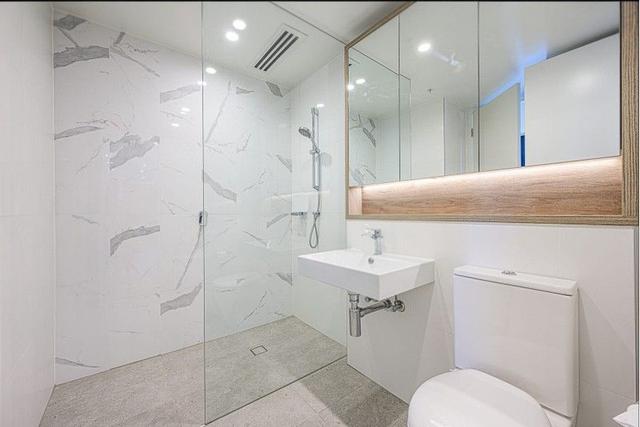 806/2 Kingfisher St, NSW 2141