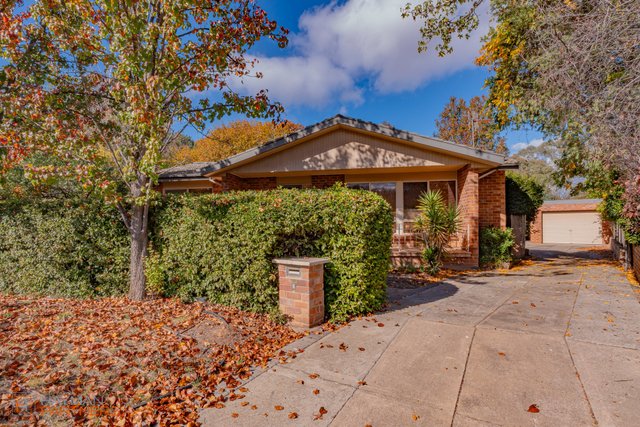 8 Oliver Street, ACT 2602